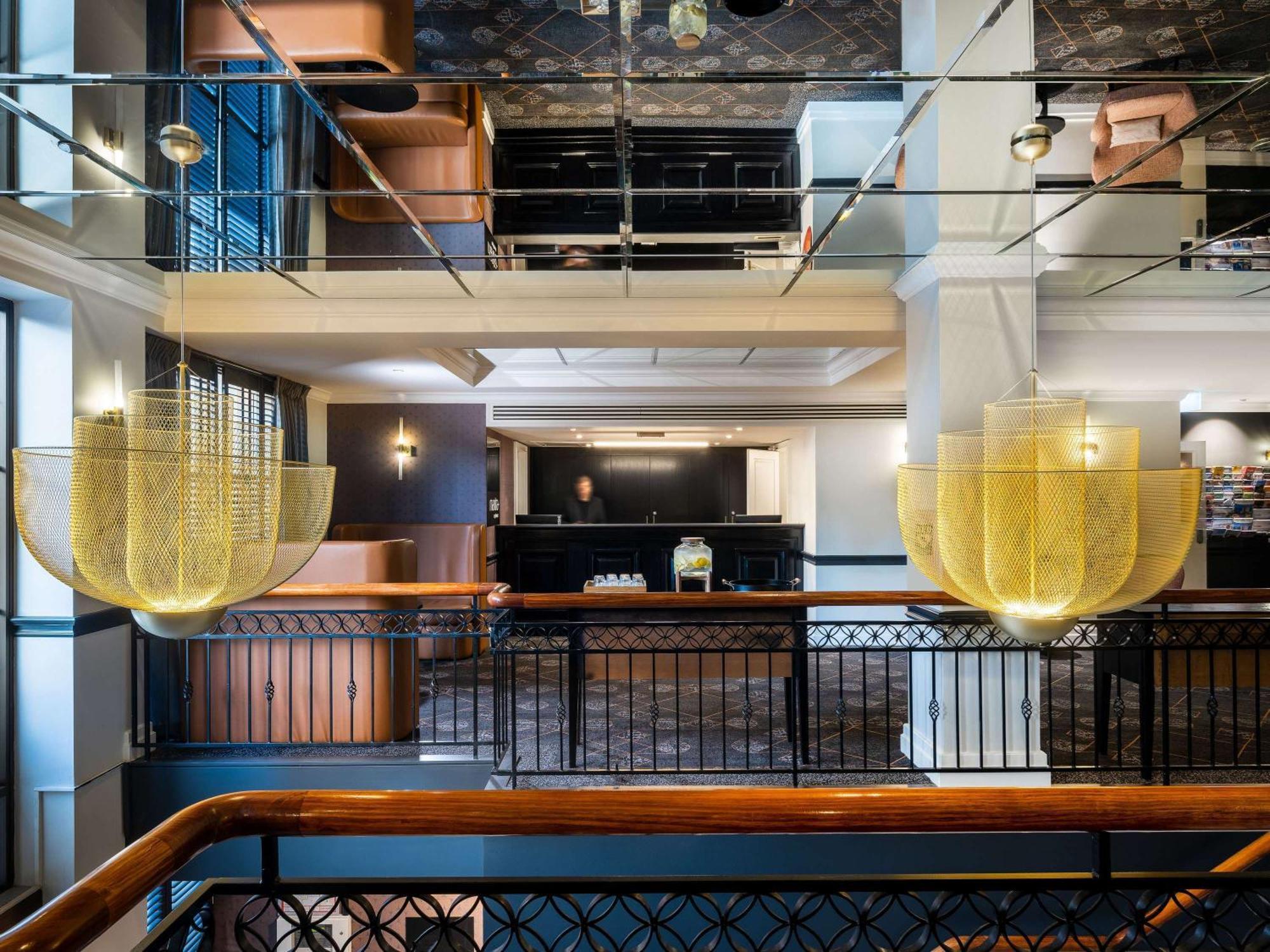 Aparthotel Mantra On Jolimont Melbourne City Exterior foto